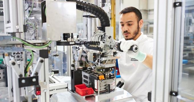 AKARACK 48-VOLT BATTERY SYSTEM: AKASOL LAUNCHES SERIAL PRODUCTION IN NEW GIGAFACTORY 1 IN DARMSTADT, GERMANY